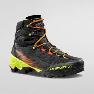 La Sportiva AEQUILIBRIUM ST GTX hiking boots