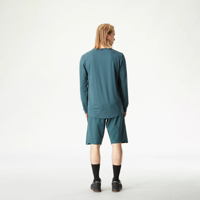 VELLIR SHORTS