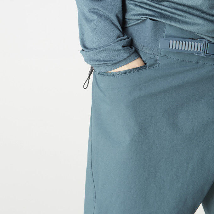 VELLIR SHORTS
