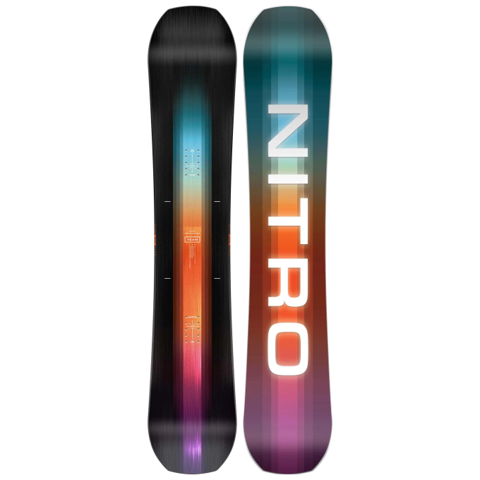 Versatile and high-performance Nitro TEAM snowboard for all terrains