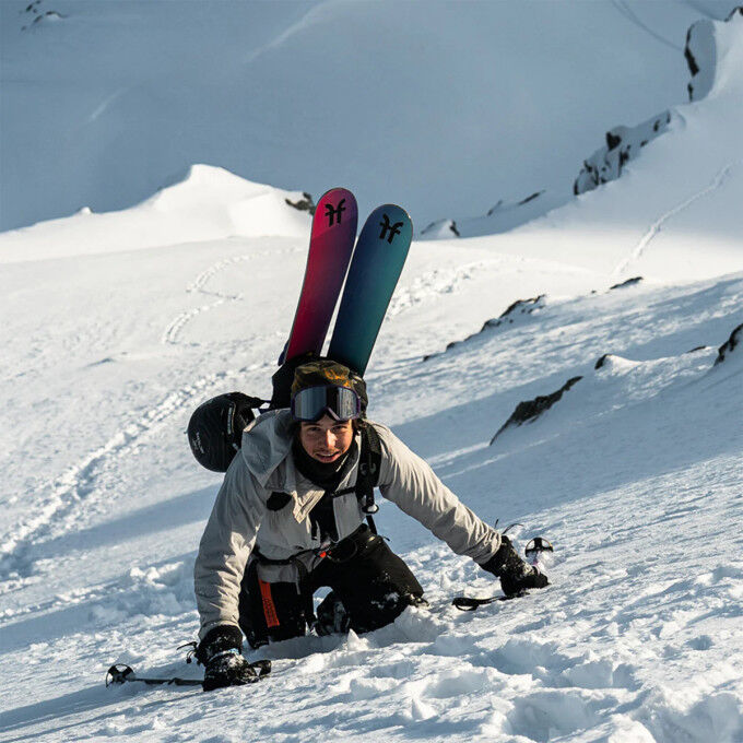 Pack of Faction STUDIO 3 skis + bindings
