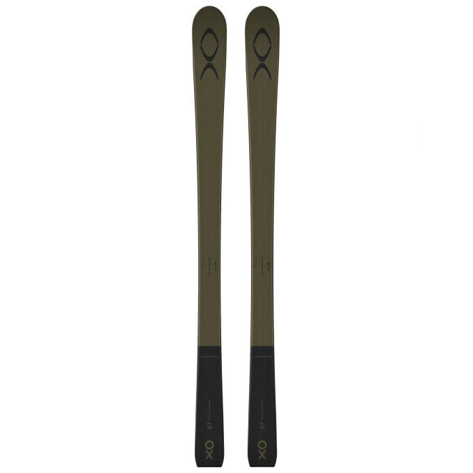 Pack of XO V7 TUSCANY skis + bindings