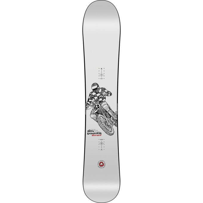 Nitro ALTERNATOR snowboard - hit the slopes