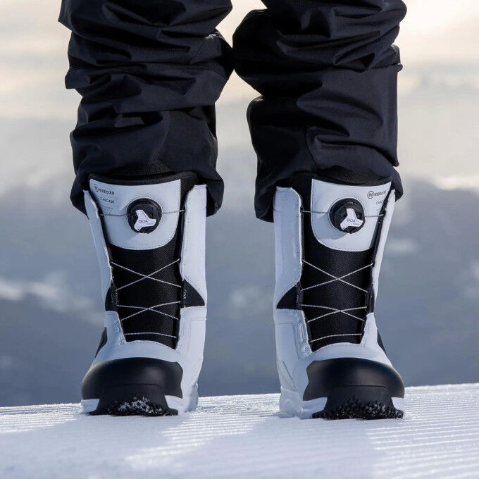 st tail  ナイデッカー CASCADE W WHITE 23 Nidecker CASCADE White snowboard boots