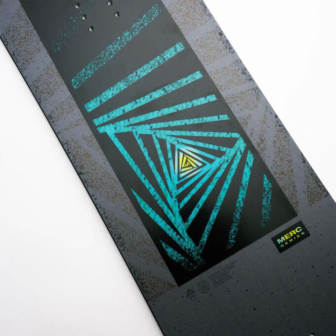Nidecker MERC Snowboard Pack + Bindungen