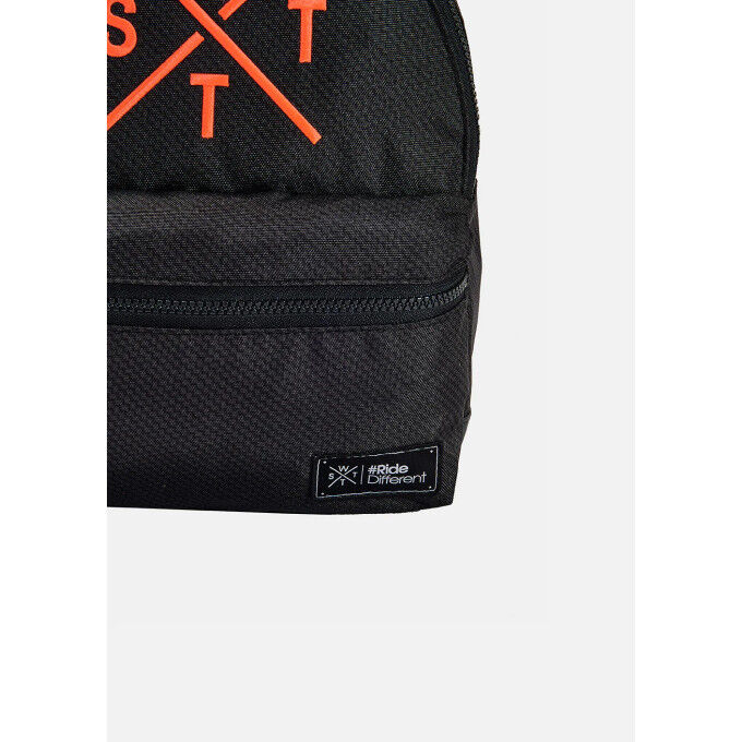 Watts : JAWSONE backpack