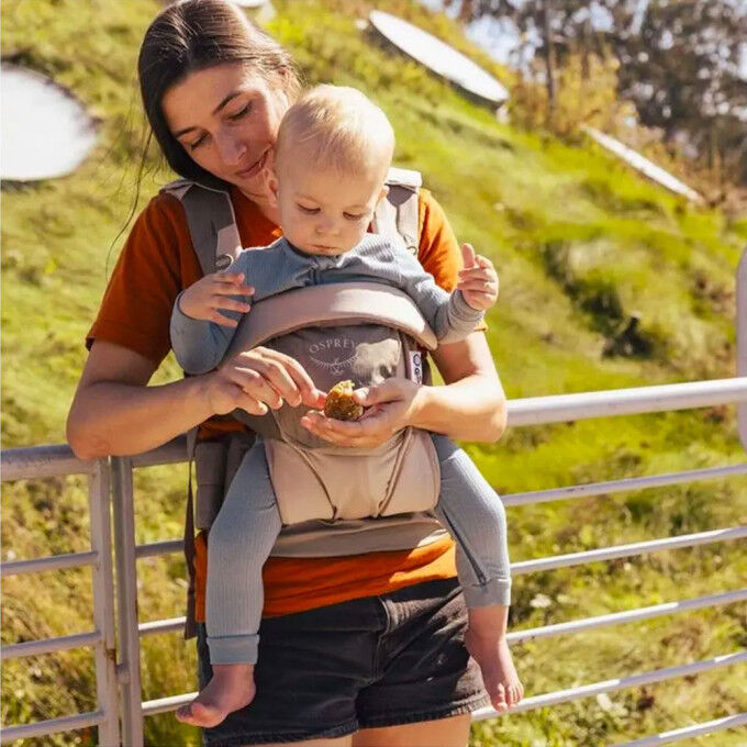 Osprey Poco Soft LT baby carrier - Lightweight, adjustable & comfortable Osprey Poco Soft LT baby carrier - Lightweight, adjustable & comfortable