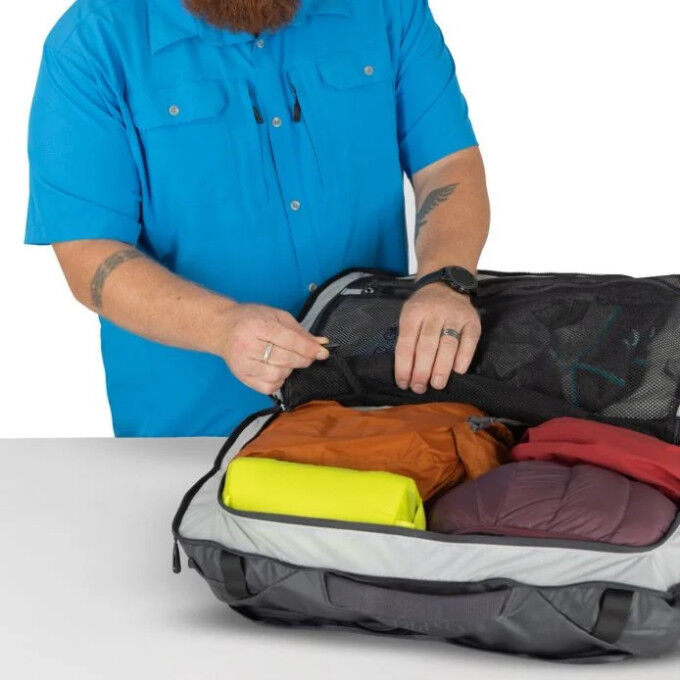 Osprey Transporter™ Squffel 44 cabin size travel bag | Resistant & modular