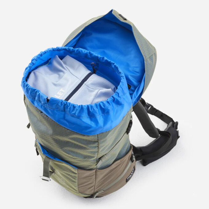 Ubic 25 Millet: una mochila compacta para senderismo, ideal para verano e invierno