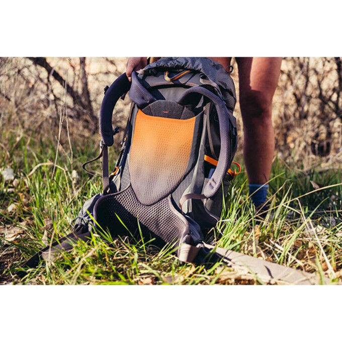 Gregory Maven 48: a comfortable, lightweight, high-performance women's backpack