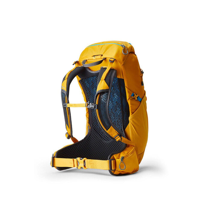 Gregory Jade LT 28: lightweight and functional backpack for short hikes