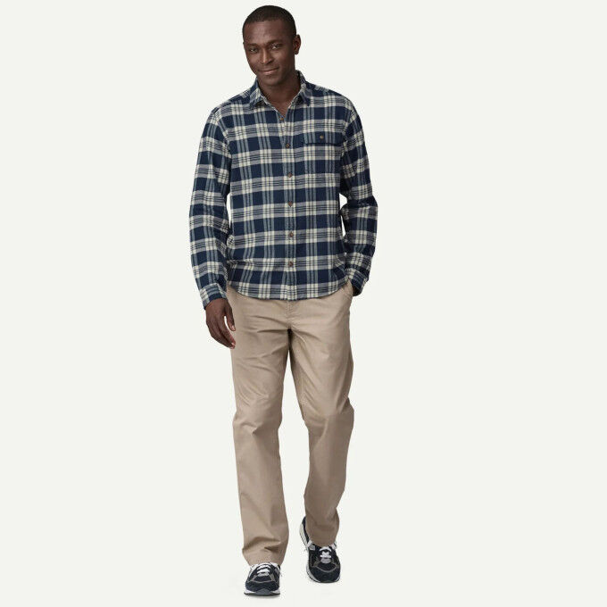 Patagonia Lightweight Fjord Flannel: Herrenhemd aus Bio-Baumwollflanell