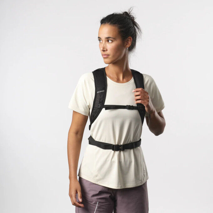 Trailblazer 10: an ultra-compact backpack for hiking and city use