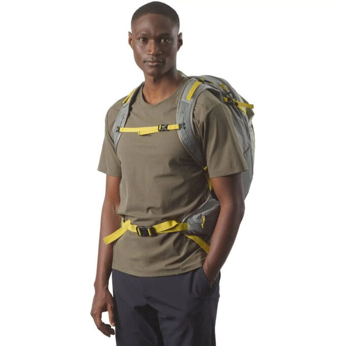Trailblazer 30: 30 L technical backpack for hiking and city use