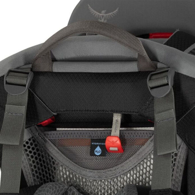 Osprey Poco™: a technical baby carrier for family adventures Osprey Poco™: a technical baby carrier for family adventures