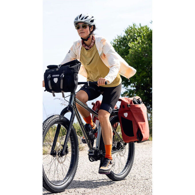 Ortlieb Vario Plus Dark Chili waterproof bike bag – 2-in-1 backpack
