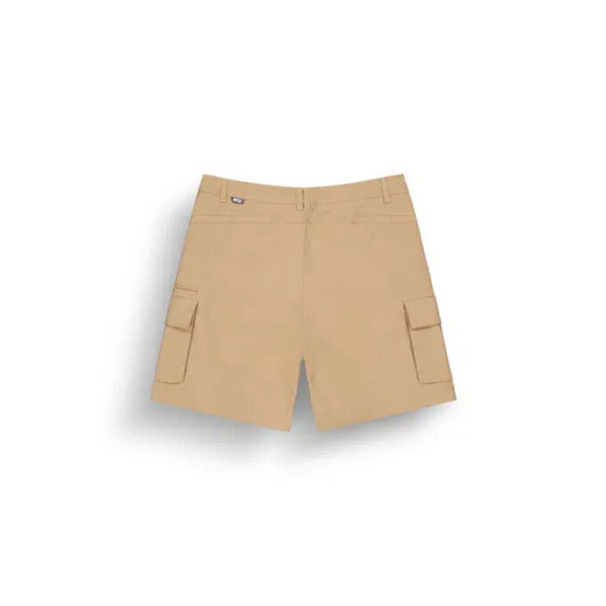 ALPHO shorts: urban comfort and outdoor performance