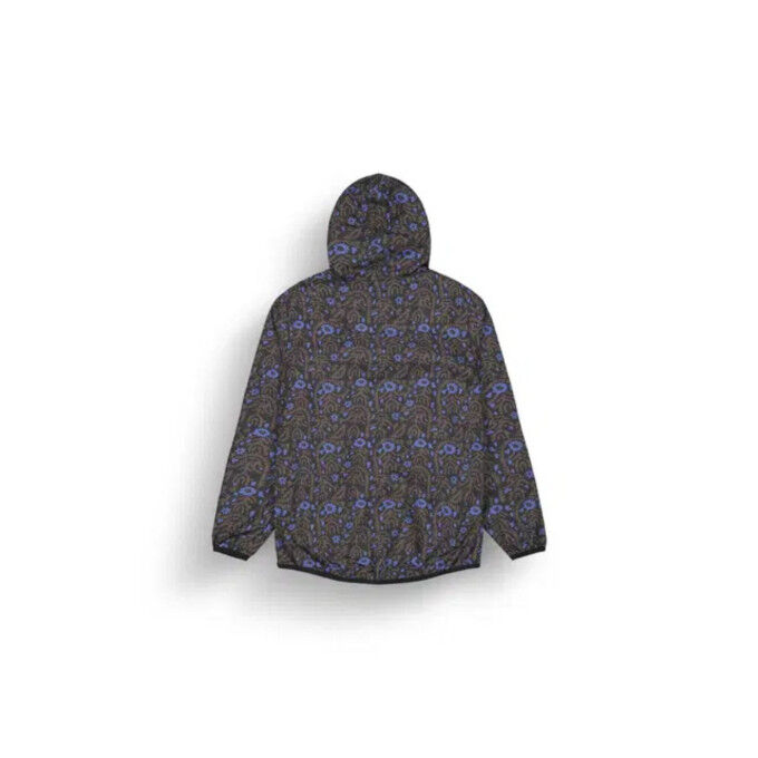 SCALE Jacket – Technical and compact windbreaker for all your adventures