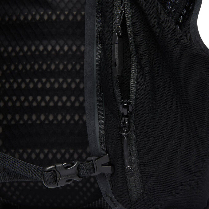 Rucksack Distance 8 –  leicht und technisch für lange Touren