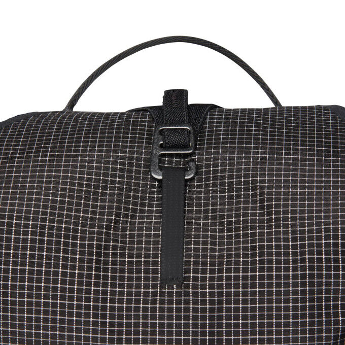 Sac à dos Distance 15 – Sac technique hybride pour trail et alpinisme
