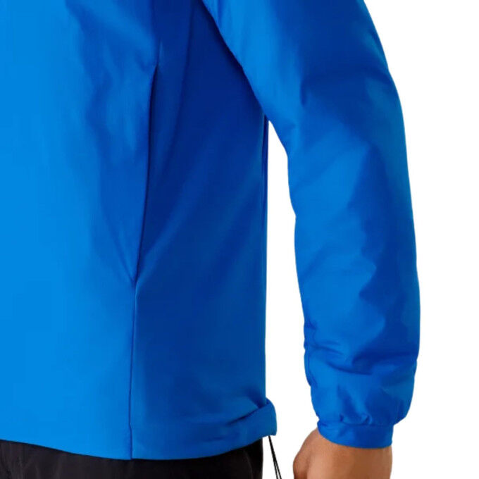 Arc'teryx Atom Fluidity: calore, leggerezza e versatilità