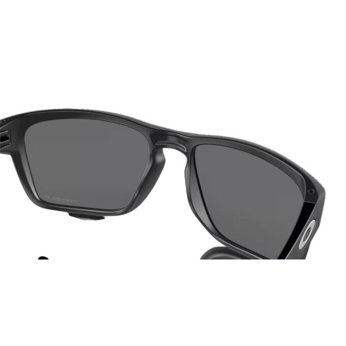 OAKLEY Sylas Sunglasses – Clear vision and Matte Black frame
