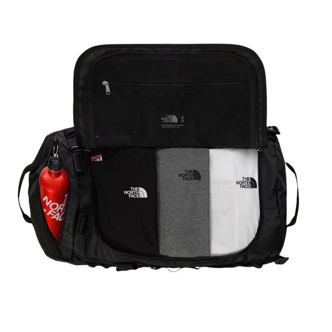 Base Camp Duffel: iconic sports bag for urban adventurers and backpackers