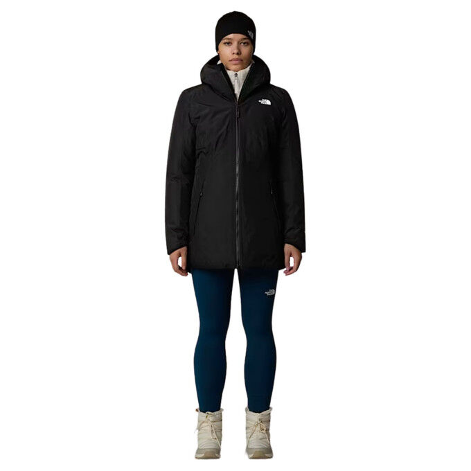 The North Face Hikesteller Women's Waterproof Parka: Waterproof parka for female hikers