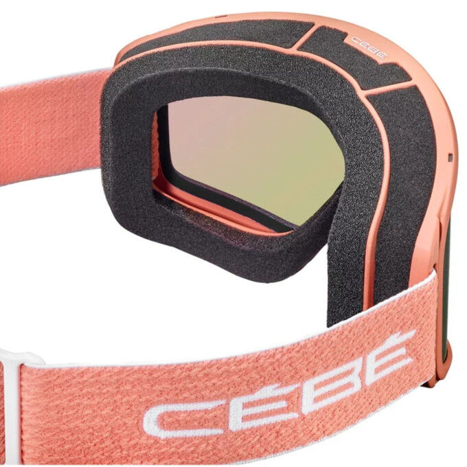 Maschera da sci Cébé Striker Evo: visione nitida e comfort sulle piste