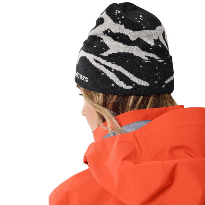 Arc'Teryx Grotto Black/Void: eine warme und stylische Mütze für den Winter