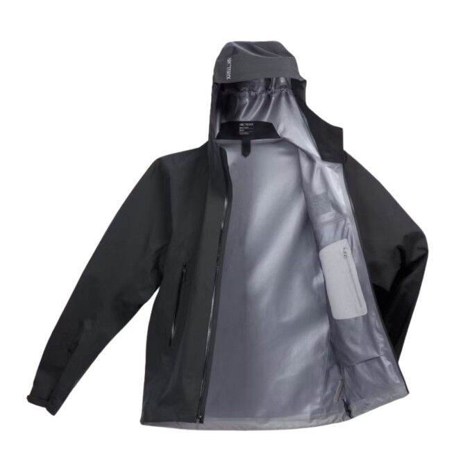 Arc’teryx Beta Uomo: giacca GORE-TEX pensata per tutte le avventure
