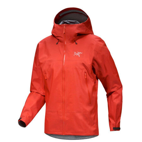 Arc’teryx Beta SL Men: lightweight protection for all your outdoor adventures