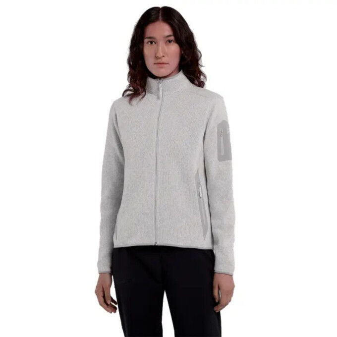 Arc’teryx Covert Cardigan Women: warmth and elegance for everyday wear