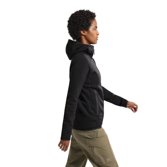 Chaqueta Arc'Teryx Kyanite para mujer: calidez, flexibilidad y rendimiento