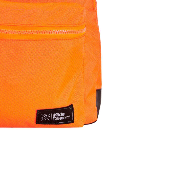 Watts JawsTwo 24L: zaino tecnico ed elegante per tutte le tue avventure