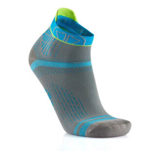 Run Feel – Laufsocken mit Grip und Atmungsaktivität