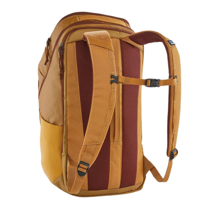 Patagonia Black Hole Pack 32 L : robuste, pratique et 100 % recyclé