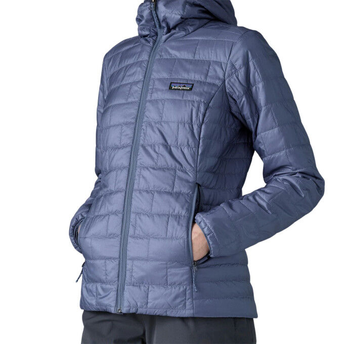 Patagonia Nano Puff® Hoody: isolamento leggero, caldo ed ecologico