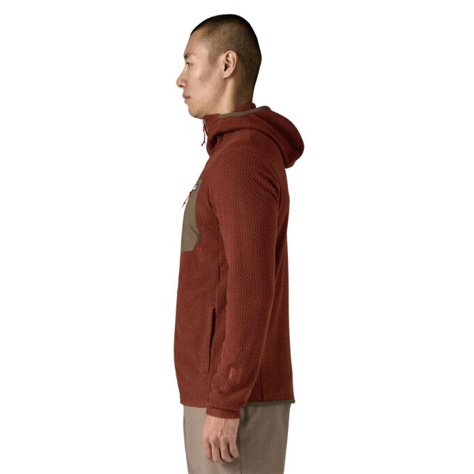 Patagonia R1® Air Hoody Men: technical warmth and breathability