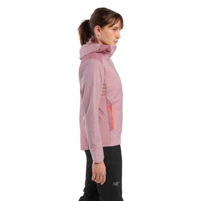 Arc'teryx Atom Damen: aktive Isolierung und hoher Tragekomfort