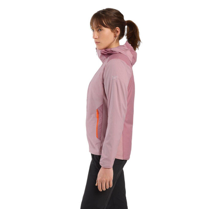 Arc'teryx Atom Damen: aktive Isolierung und hoher Tragekomfort