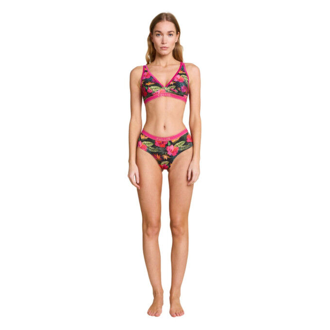 Maui Triangle Scarf Pull-in: comfort and style without underwire