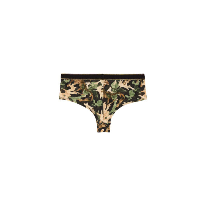 Pull-in Cheeky Camox panties: comfort, style, and locally made