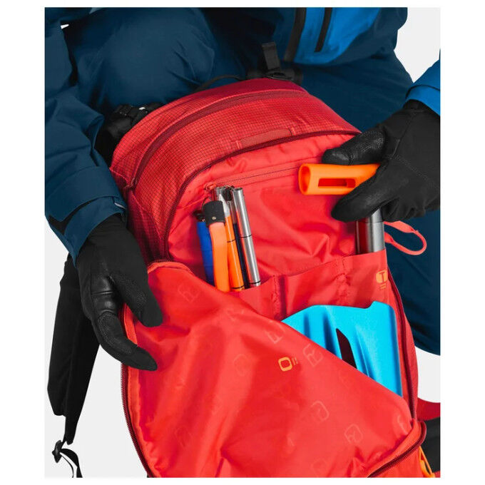 ORTOVOX SWITCHBACK 32 HOT ORANGE backpack