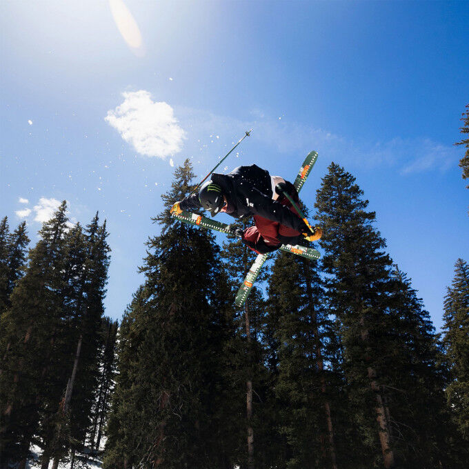 Skis Line Tom Wallisch Pro: Der Ski Park neu erfunden