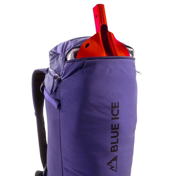 Blue Ice Yagi 28 – The compact and technical ski touring backpack