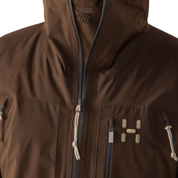 Latnja GTX Men's Ski Jacket - Performance and comfort on and off the slopes