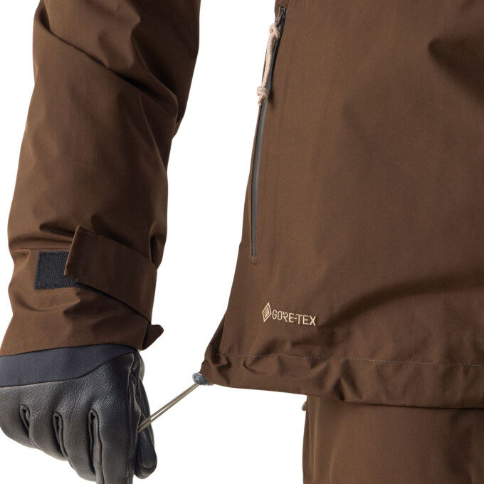 Latnja GTX Men's Ski Jacket - Performance and comfort on and off the slopes