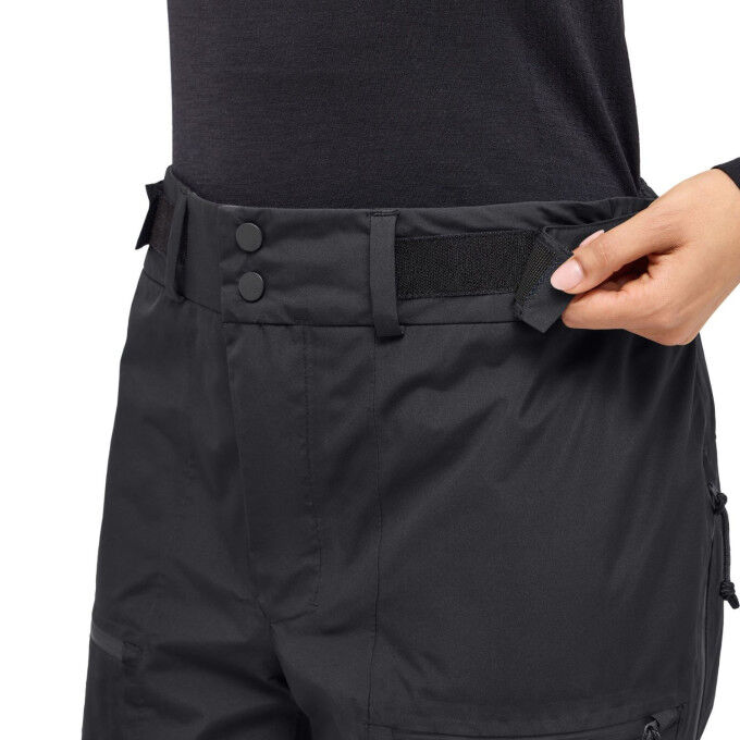 Haglöfs Latnja GTX Mujer: pantalones técnicos aislantes para freeride