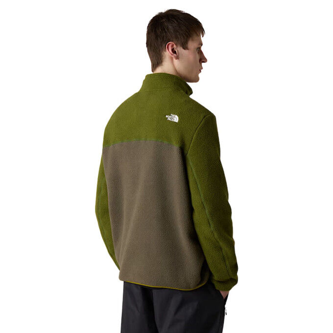 The North Face Yumiori Men's Fleece Jacket: comfort and warmth for hiking
